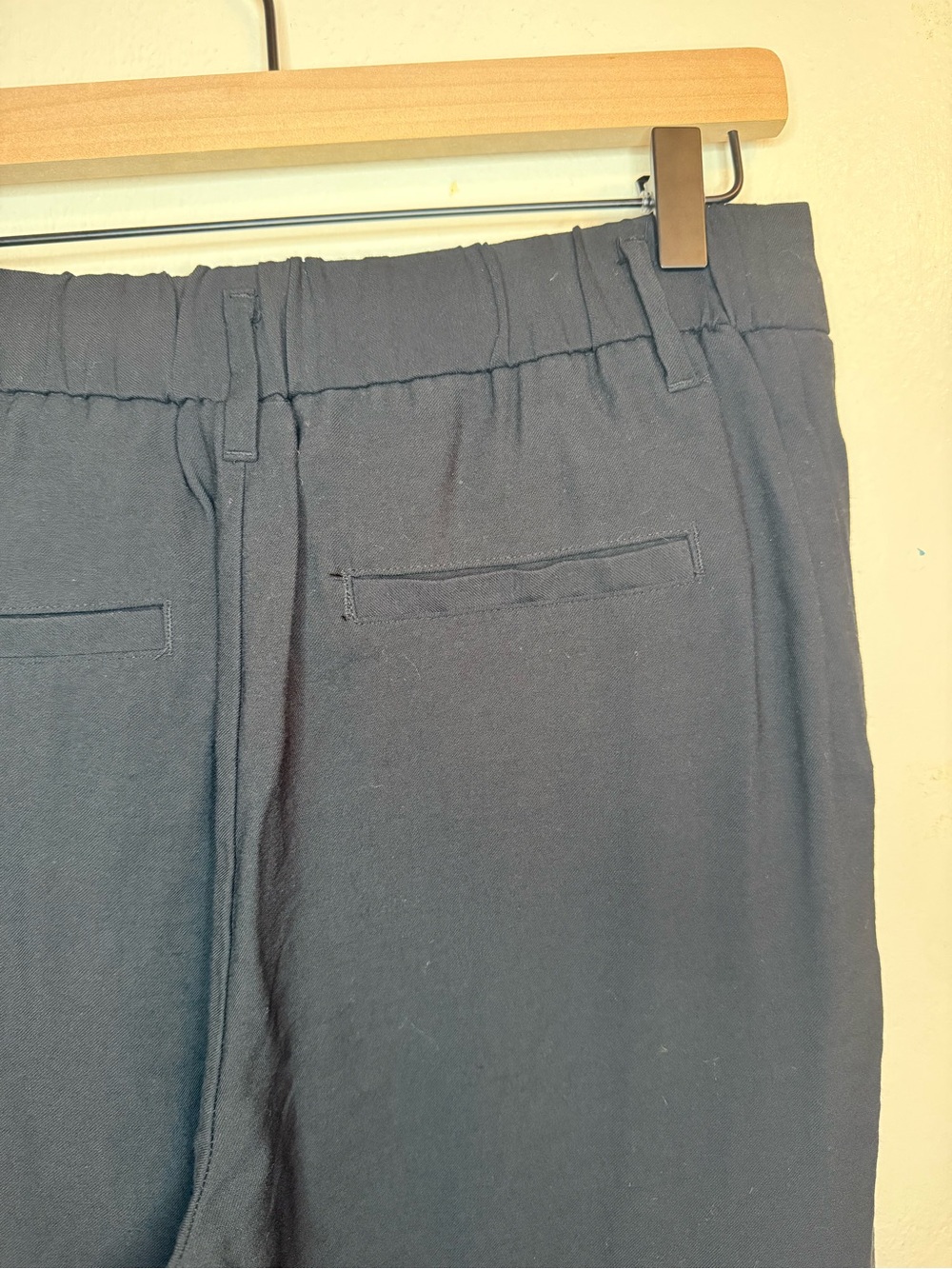 a new day Black Straight-Leg Women's Pants - Size 4 - Picture 3 of 5